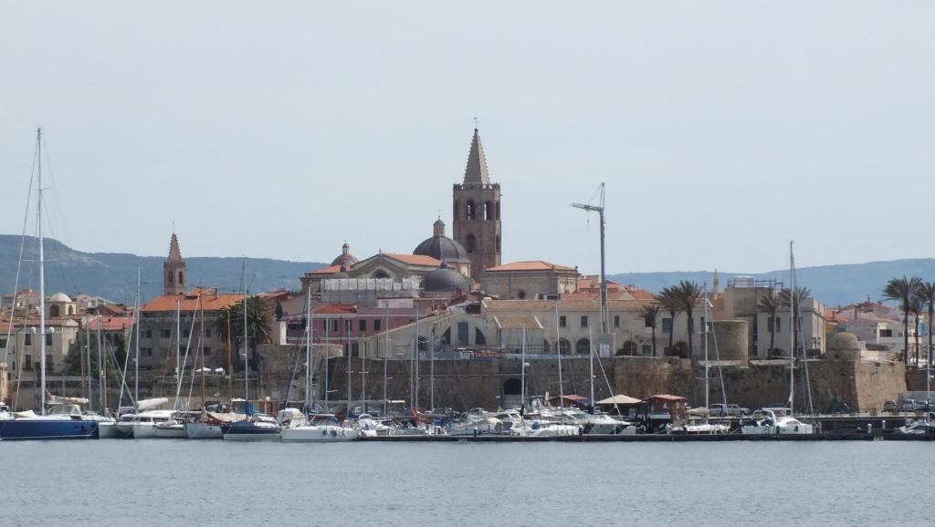 La Manta Guest House Alghero Exterior photo